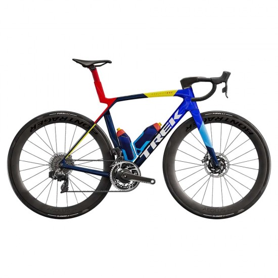 Trek Madone SLR 8 AXS Gen 8 2025 Trek Madone SLR 8 AXS Gen 8 2025